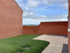 Photo 12- click for photo gallery